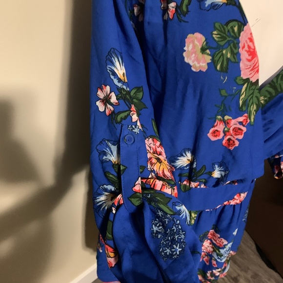 Floral dress - Picture 2 of 5